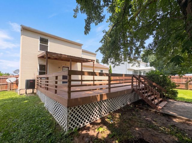 1618 Saddlebrook Drive, Heath, OH 43056