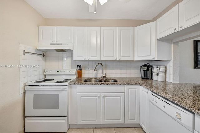 7897 Golf Circle Drive 309, Margate, FL 33063