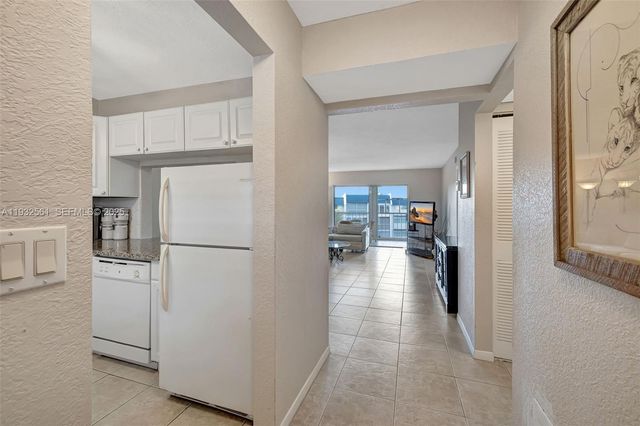 7897 Golf Circle Drive 309, Margate, FL 33063
