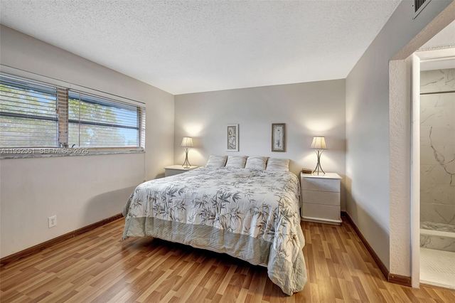 7897 Golf Circle Drive 309, Margate, FL 33063