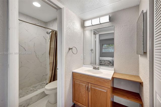 7897 Golf Circle Drive 309, Margate, FL 33063