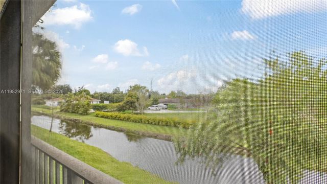 11524 Terra Bella Blvd, Plantation, FL 33325