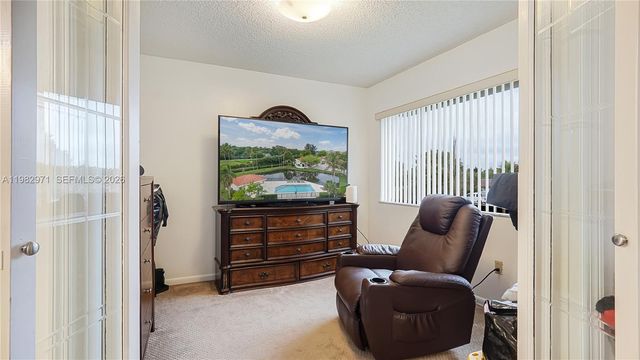 11524 Terra Bella Blvd, Plantation, FL 33325