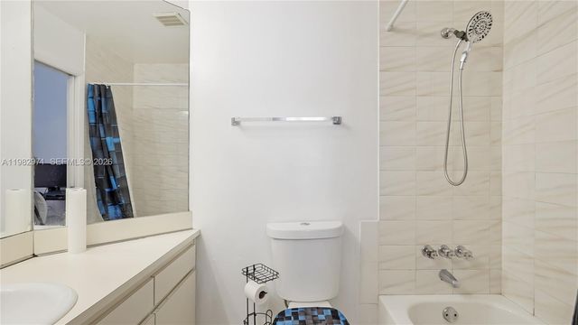 11524 Terra Bella Blvd, Plantation, FL 33325