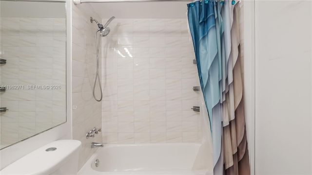 11524 Terra Bella Blvd, Plantation, FL 33325