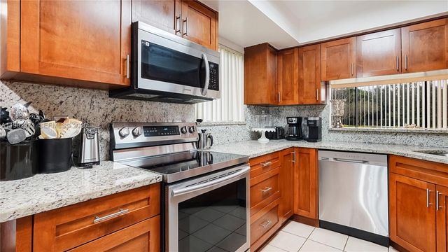 11524 Terra Bella Blvd, Plantation, FL 33325