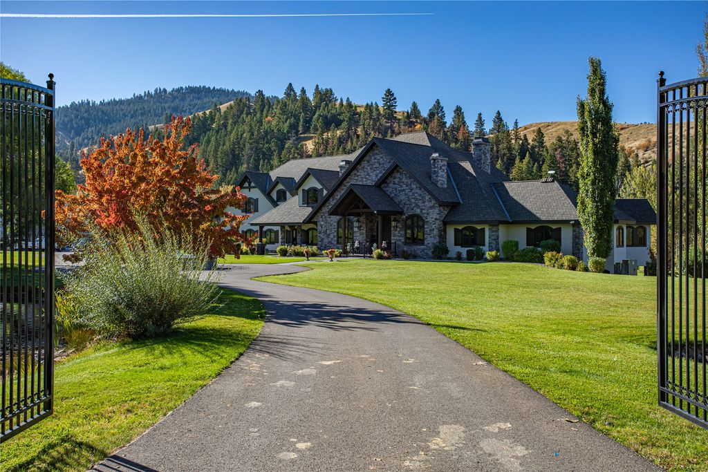 1307 Skalkaho Hwy, Hamilton, MT 59840 photo 12