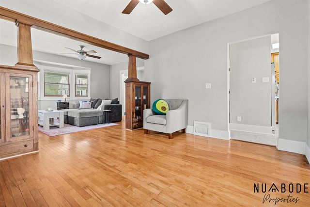 933 Crescent Street, Grand Rapids, MI 49503