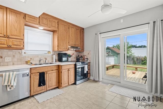 933 Crescent Street, Grand Rapids, MI 49503