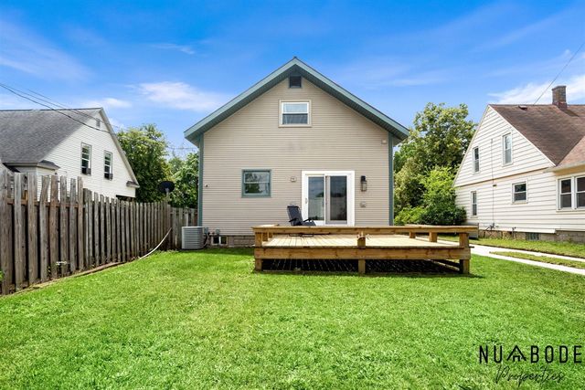933 Crescent Street, Grand Rapids, MI 49503
