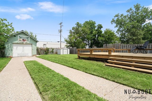 933 Crescent Street, Grand Rapids, MI 49503