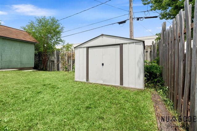 933 Crescent Street, Grand Rapids, MI 49503