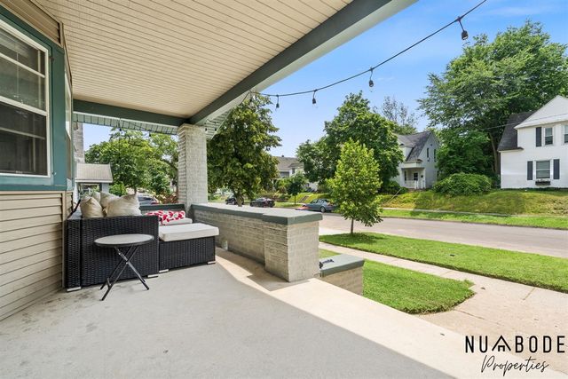 933 Crescent Street, Grand Rapids, MI 49503