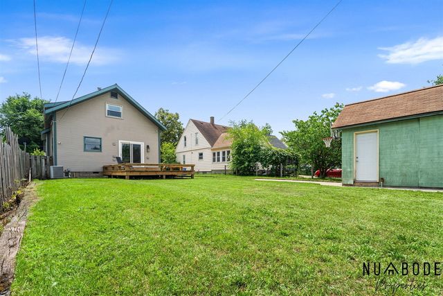 933 Crescent Street, Grand Rapids, MI 49503