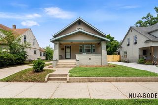 933 Crescent Street, Grand Rapids, MI 49503