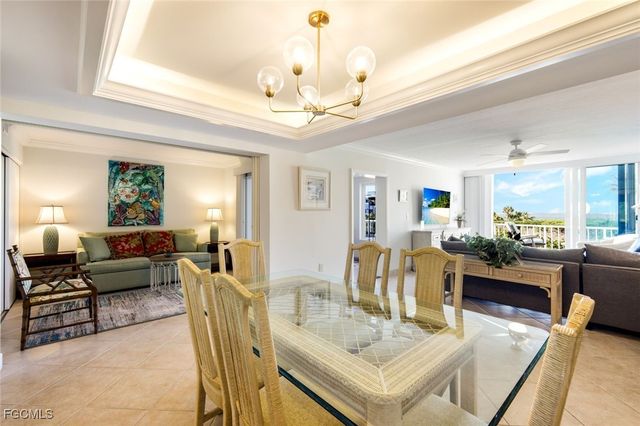 200 Periwinkle WAY 214, Sanibel, FL 33957