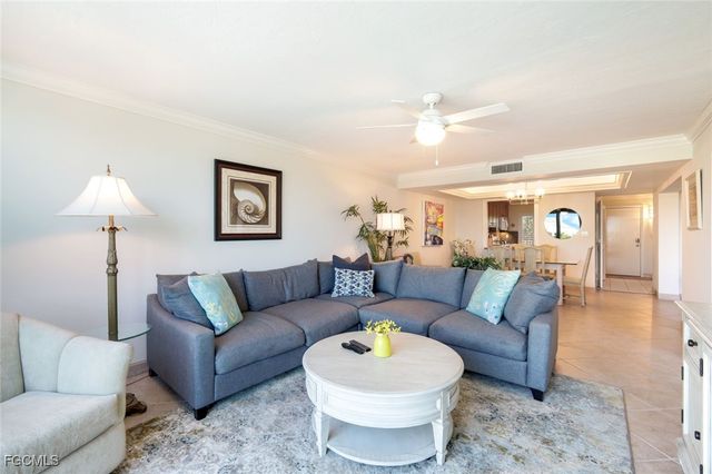 200 Periwinkle WAY 214, Sanibel, FL 33957