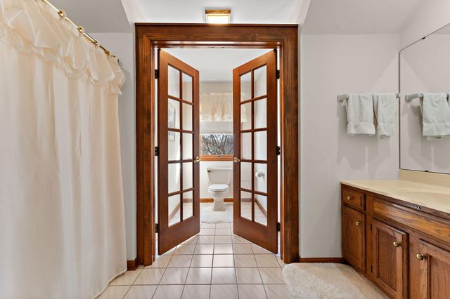 176 Wexford, Valparaiso, IN 46385