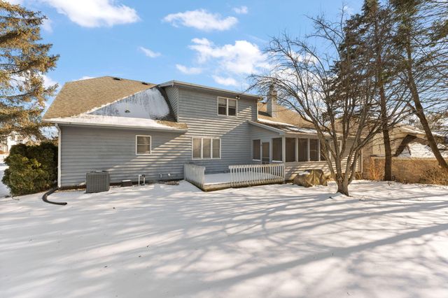 176 Wexford, Valparaiso, IN 46385