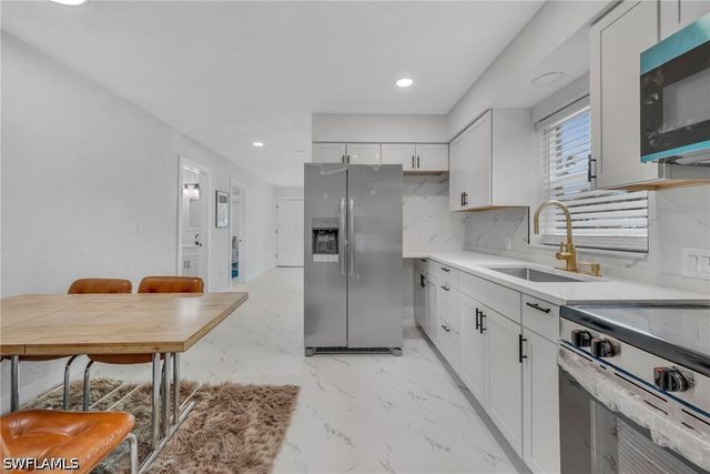 2566-2578 Jackson ST W, Fort Myers, FL 33901