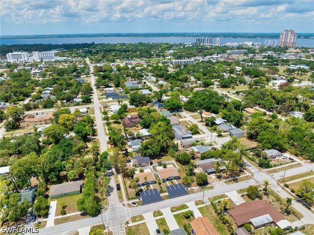 2566-2578 Jackson ST W, Fort Myers, FL 33901
