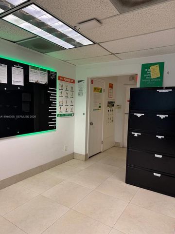 2200 NW 93rd Ave, Doral, FL 33172