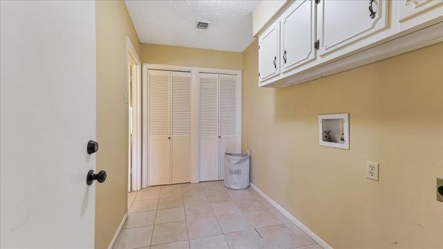 2574 Marilee Lane 4, Houston, TX 77057