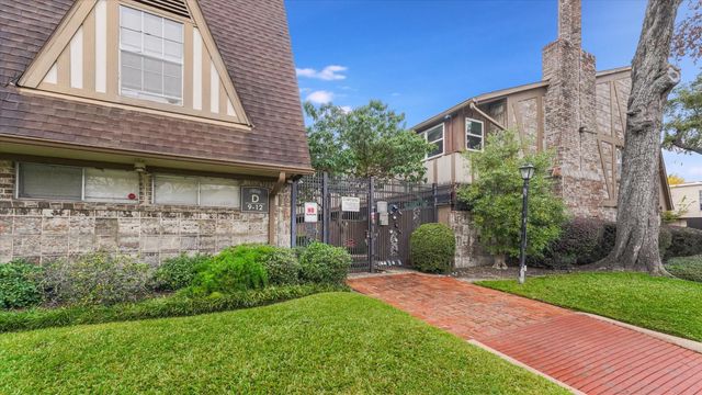 2574 Marilee Lane 4, Houston, TX 77057