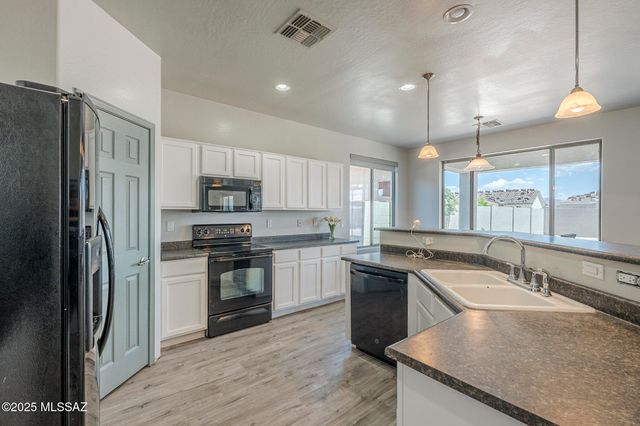 18174 E Via Jardin, Gold Canyon, AZ 85118