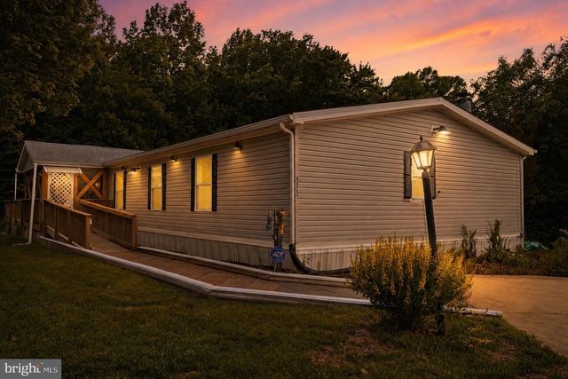 415 DUTCH DR, Lothian, MD 20711