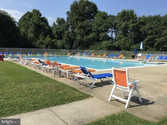 415 DUTCH DR, Lothian, MD 20711
