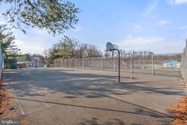 415 DUTCH DR, Lothian, MD 20711