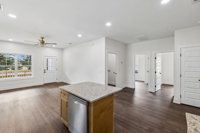 311 Crescent Avenue, Chickamauga, GA 30707