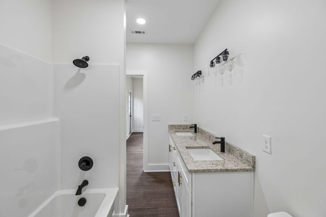 311 Crescent Avenue, Chickamauga, GA 30707