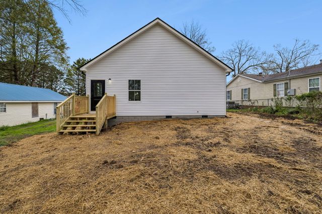 311 Crescent Avenue, Chickamauga, GA 30707
