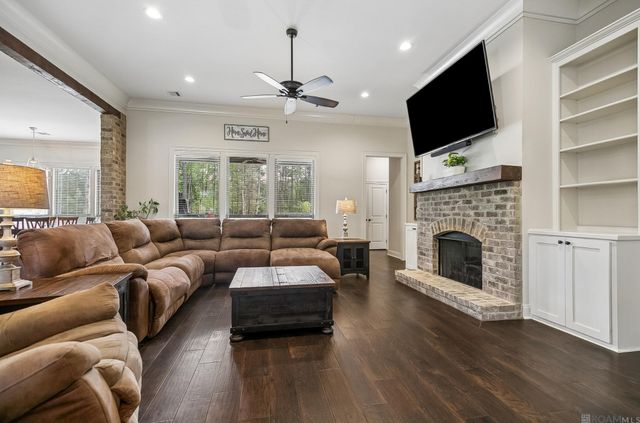 34830 Clinton Allen Rd, Denham Springs, LA 70706