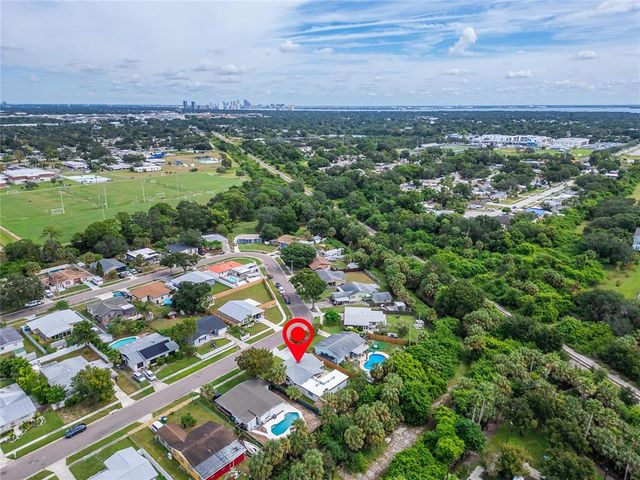 6550 S WEST SHORE CIRCLE, Tampa, FL 33616
