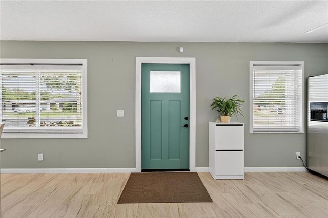6550 S WEST SHORE CIRCLE, Tampa, FL 33616