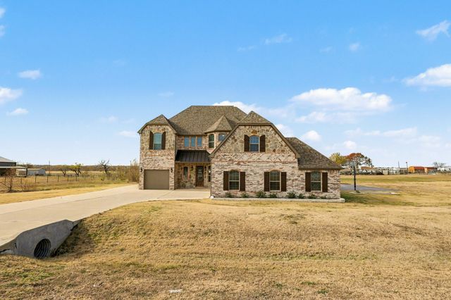 1208 Redbud Street, Howe, TX 75459