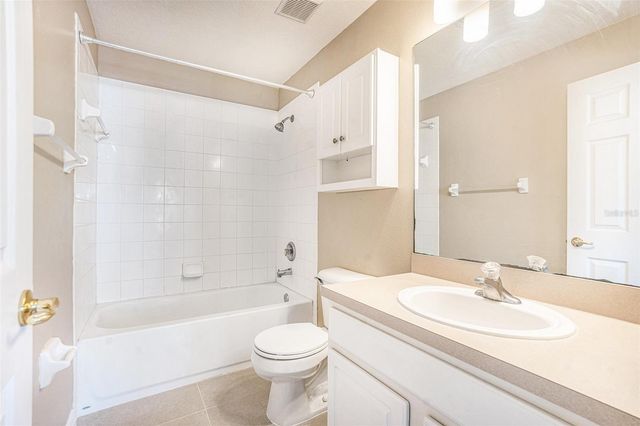 11676 DECLARATION DRIVE, Tampa, FL 33635