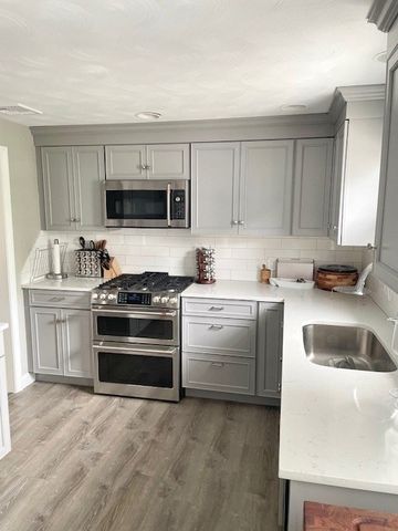 21 Sixth Ave, Scituate, MA 02066