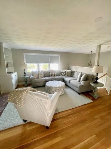 21 Sixth Ave, Scituate, MA 02066