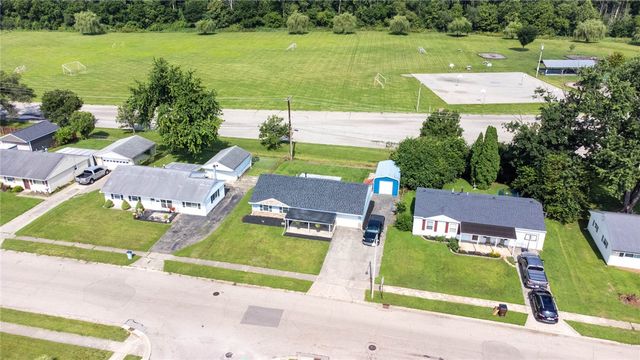 803 Weinland Drive, Park Layne, OH 45344