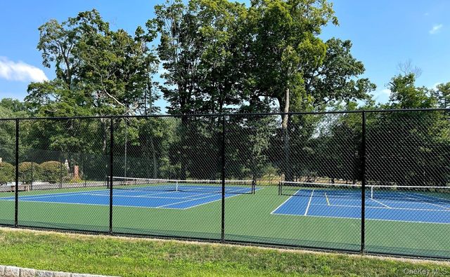 806 Eagle Bay Drive, Ossining, NY 10562