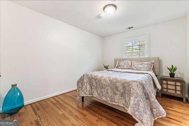 4212 Willow Walk SW, Lilburn, GA 30047