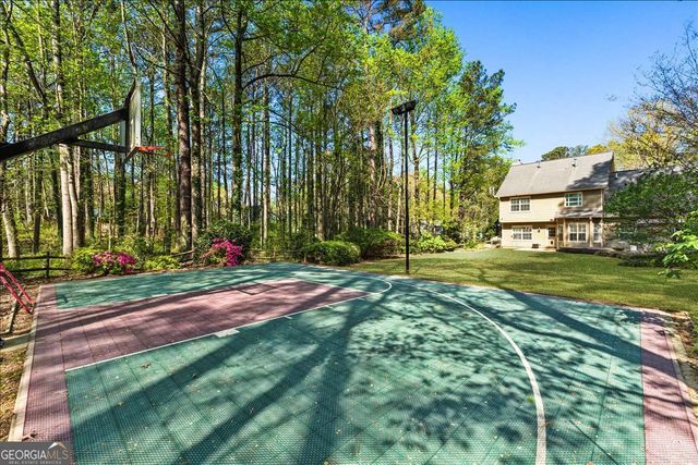 4212 Willow Walk SW, Lilburn, GA 30047