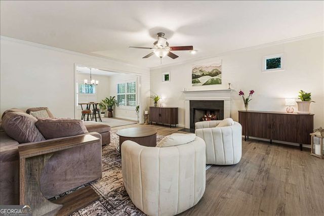 4212 Willow Walk SW, Lilburn, GA 30047