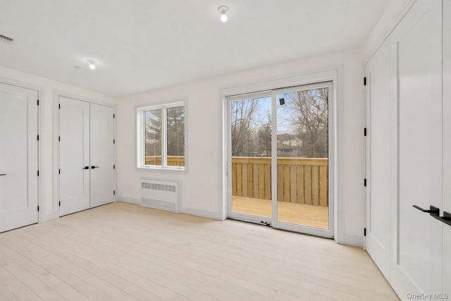 13 Warren Court 202, Monsey, NY 10952