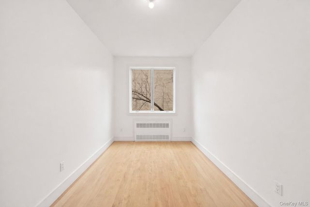 13 Warren Court 202, Monsey, NY 10952