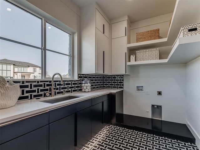 13908 Hillside Circle, Oklahoma City, OK 73013